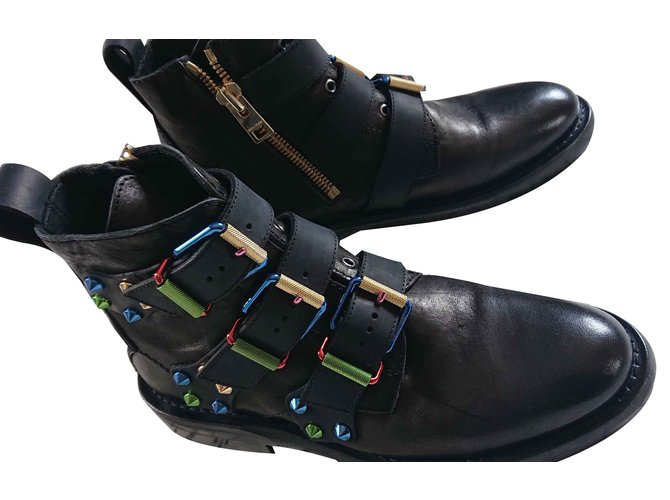 Zadig & Voltaire Stivaletti con fibbia Nero