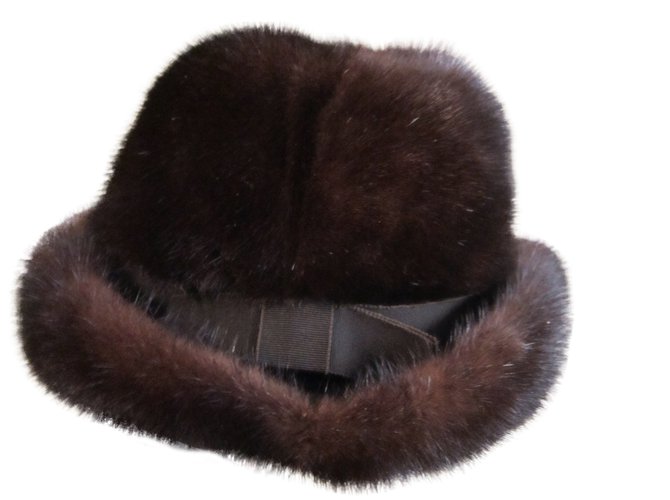 Autre Marque Cappello di visone Marrone scuro
