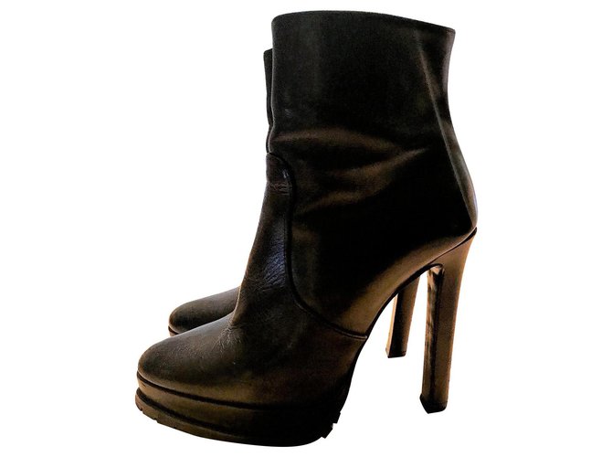 Stivaletti Zara in pelle nera Nero