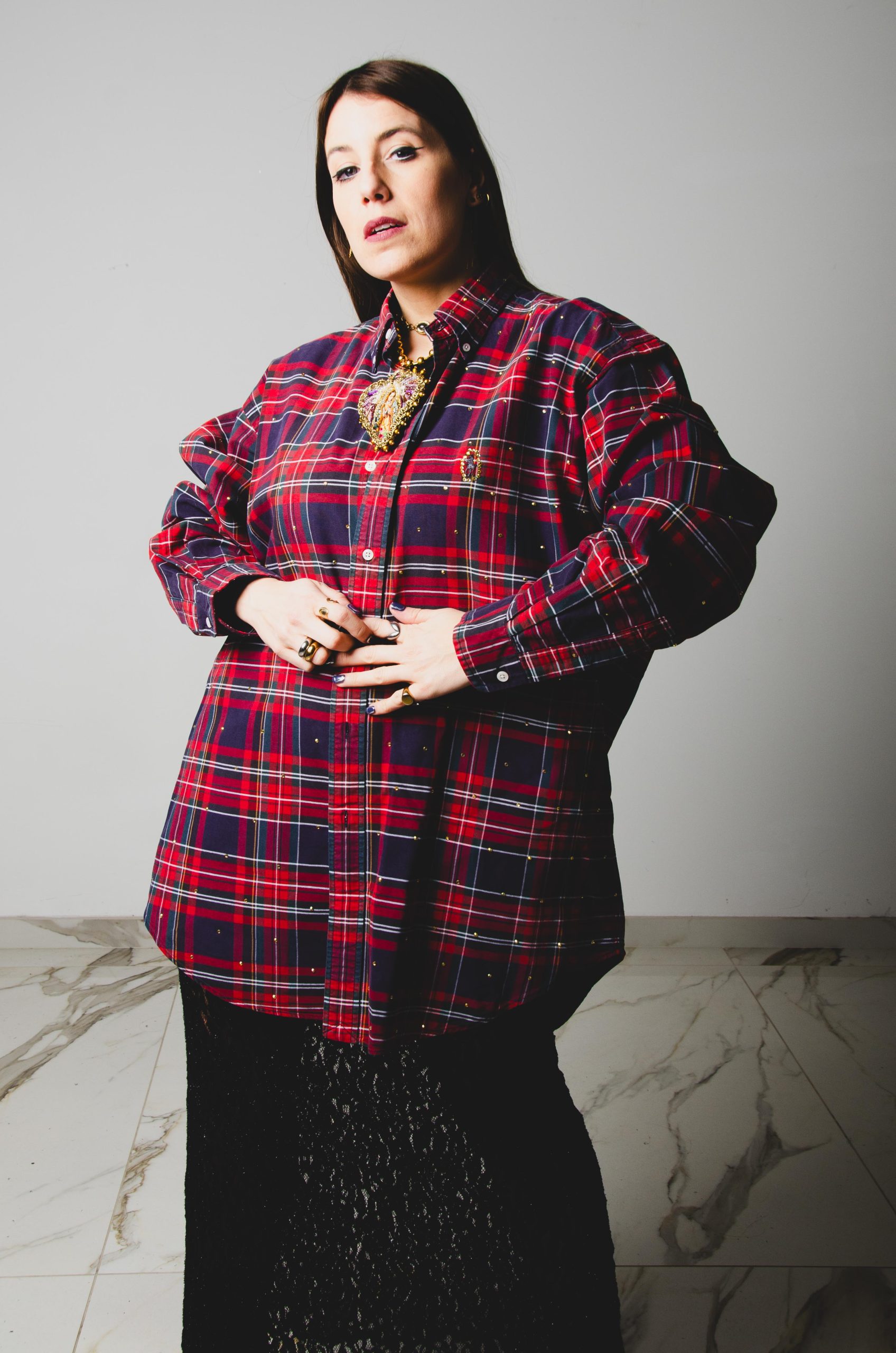 116 Camicia a quadri rosso e blu Ralph Lauren tg L-XL con strass gialli circa 300