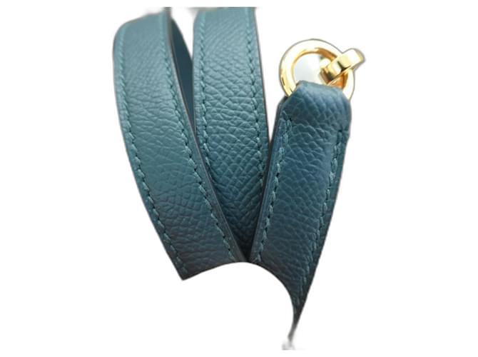 Tracolla Hermès per borsa Hermès Kelly in pelle verde, nuova, mai usata.