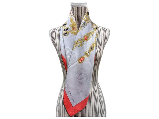 Must de Cartier carré Grigio