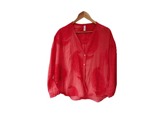 Autre Marque Tensione in camicia rossa con ricamo Rosso