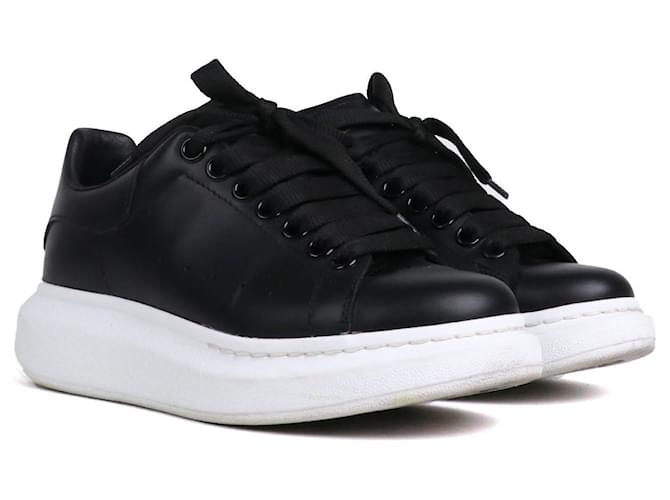ALEXANDER MCQUEEN - Sneakers oversized Alexander McQueen in pelle nera (T36.5) Nero