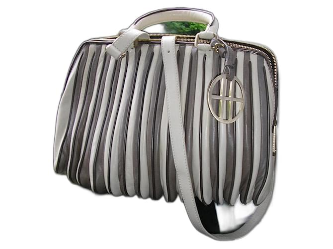 Hugo Boss Borsa a mano/spalla in pelle bicolore. Beige