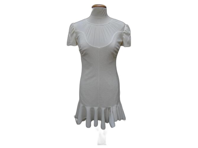 Nina Ricci Vestiti Crudo