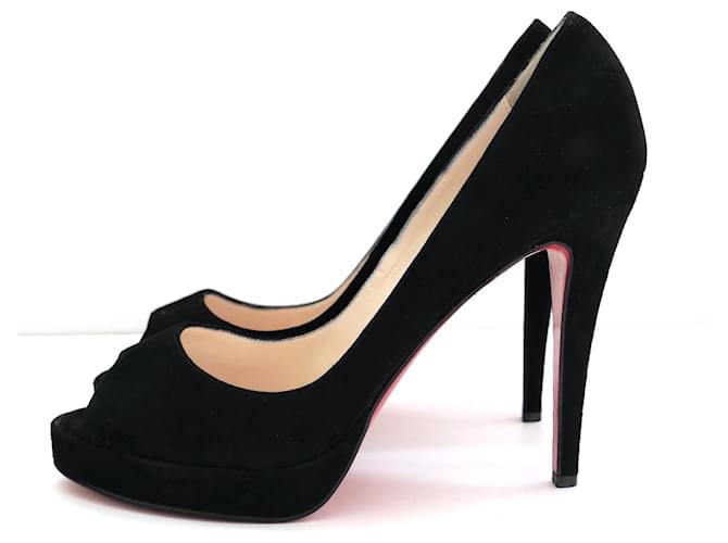 Tacchi in suede nero Very Prive di Christian Louboutin