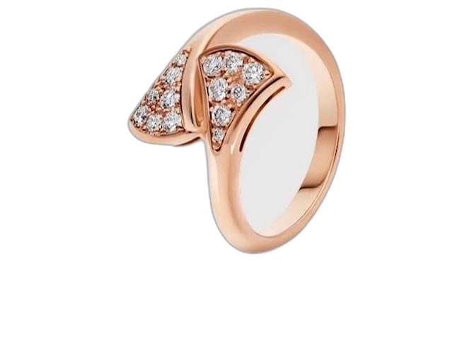 Anello Bulgari Diva’s Dream Gold hardware