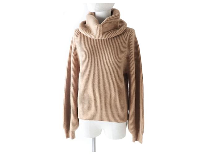 Céline Maglieria in cashmere Celine Beige