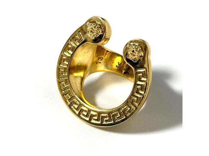 Anello a fascia Medusa Horseshoe di Versace D'oro