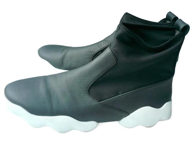 Autre Marque Stivali bicolori CAMPER taglia 41 Ottime condizioni Nero