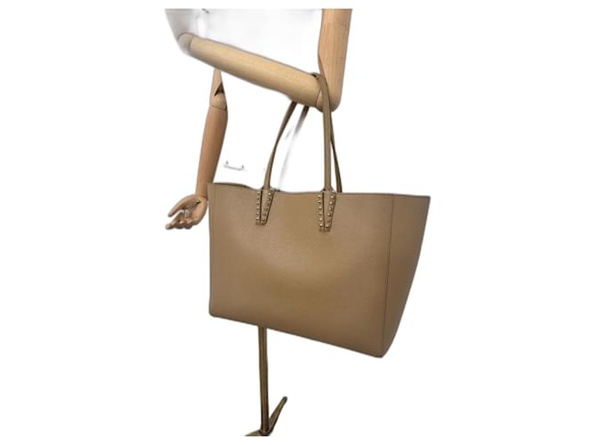 Christian Louboutin Cabata large New Collection Cammello