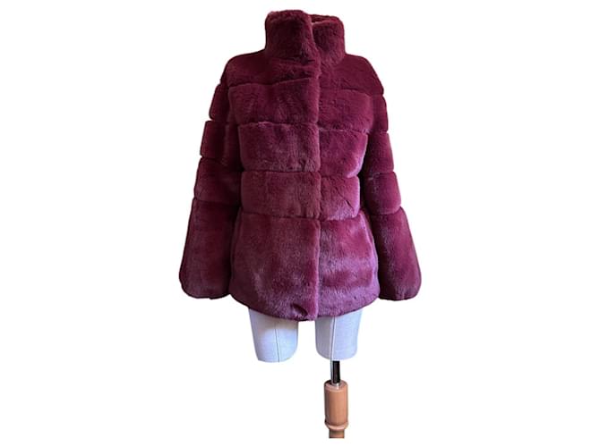 Diane Von Furstenberg Cappotti, Abbigliamento esterno Bordò