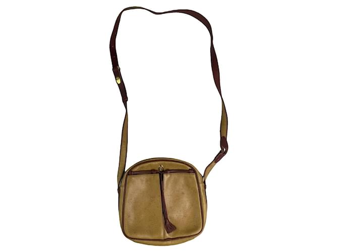 Borsa in pelle gialla Cartier Giallo