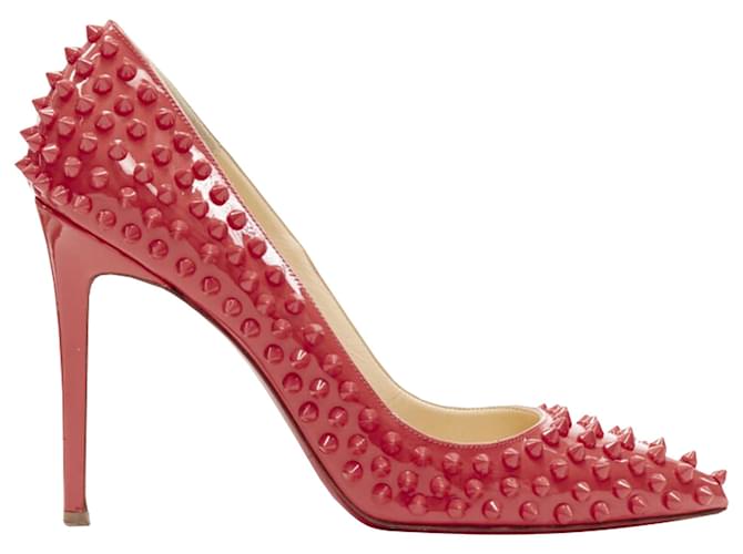Décolleté Pigalle in vernice pastello con borchie spike di Christian Louboutin Rosa