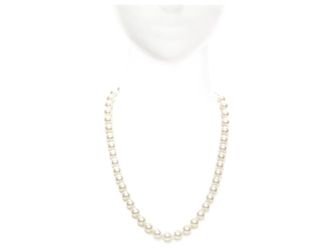 Set di collana corta in catena tono argento con perle finte Furla Bianco