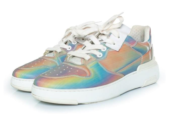 Givenchy, sneakers olografici con ali Multicolore
