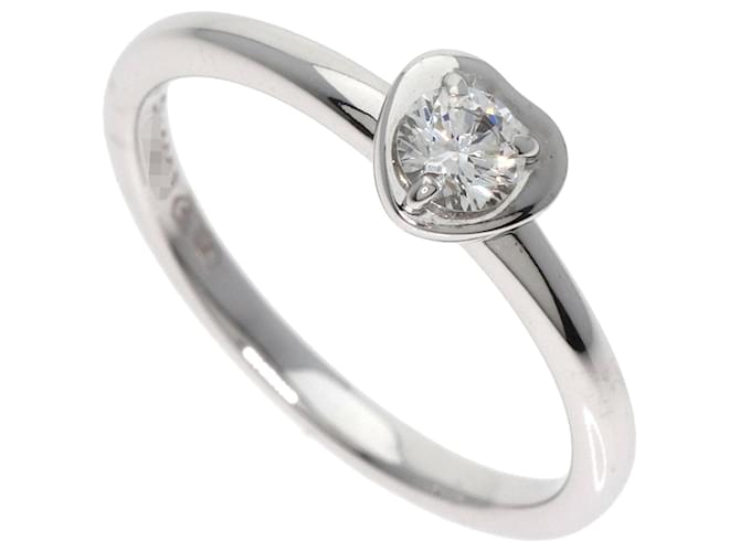 Anello in diamante a forma di cuore Léger di Cartier