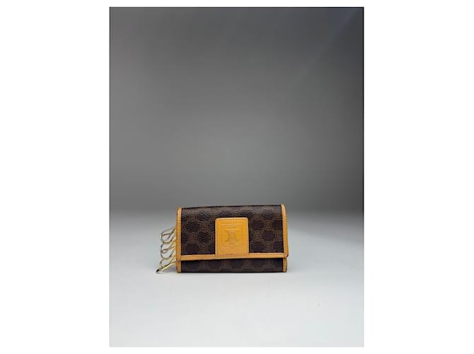 Céline Portachiavi in pelle monogramma vintage Celine Paris Marrone