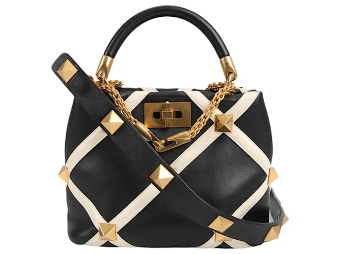 Borsa a Spalla Valentino Garavani Roman Studs in Pelle 3-in-1 in Nero x Beige