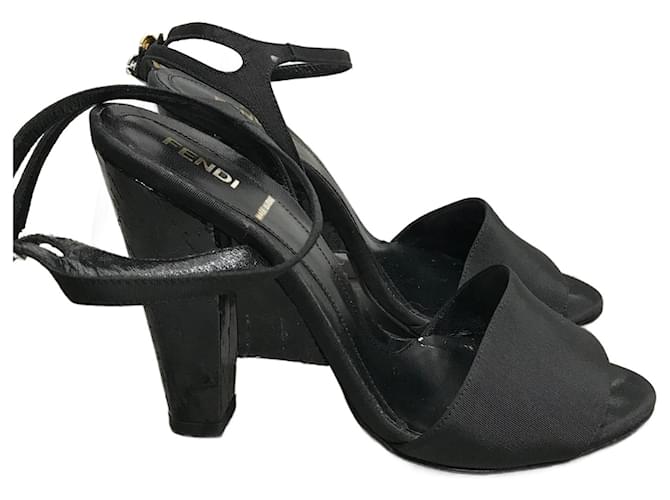 Sandali FENDI T.EU 38 Tessuto Nero
