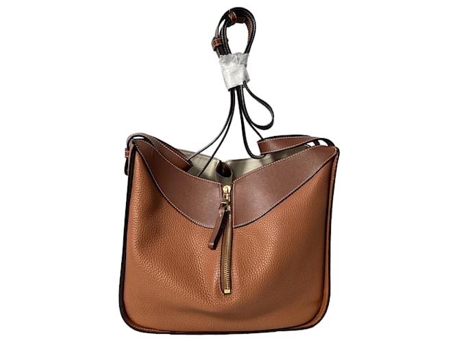 Borsa a Spalla Hammock Small Loewe in Pelle di Vitello Marrone Rosso