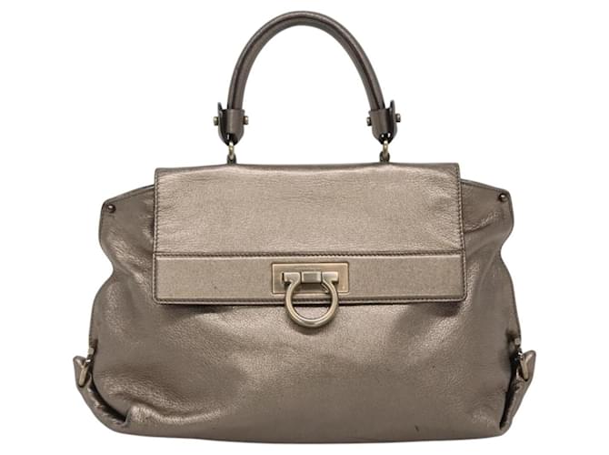 Salvatore Ferragamo Sofia D'oro