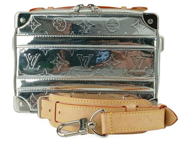 Baule Louis Vuitton Argento