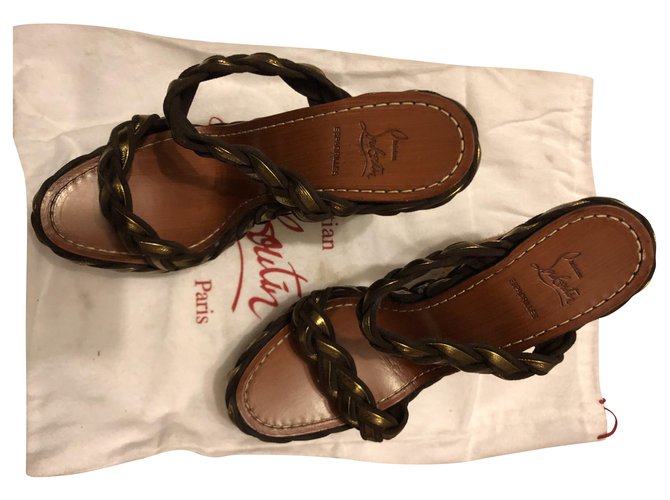 Christian Louboutin sandali Marrone scuro