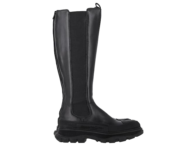 Stivali alti Tread Slick in pelle nera di Alexander McQueen Nero