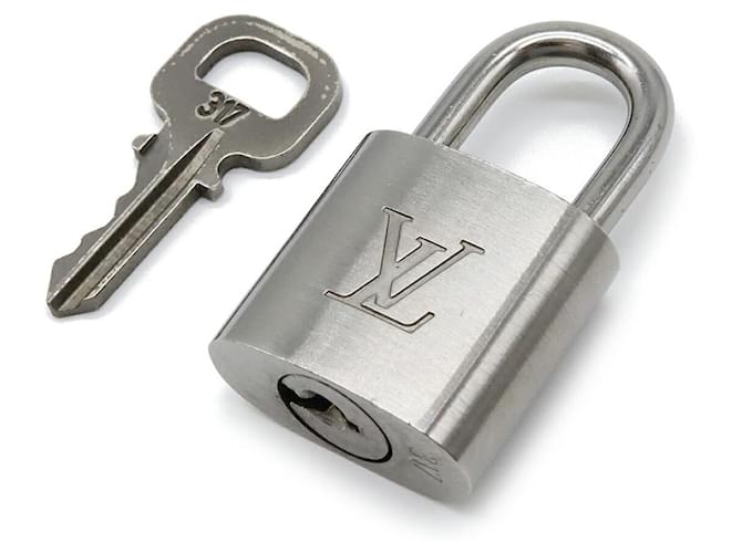 Set di lucchetto e chiave in metallo Louis Vuitton No.317 Argento