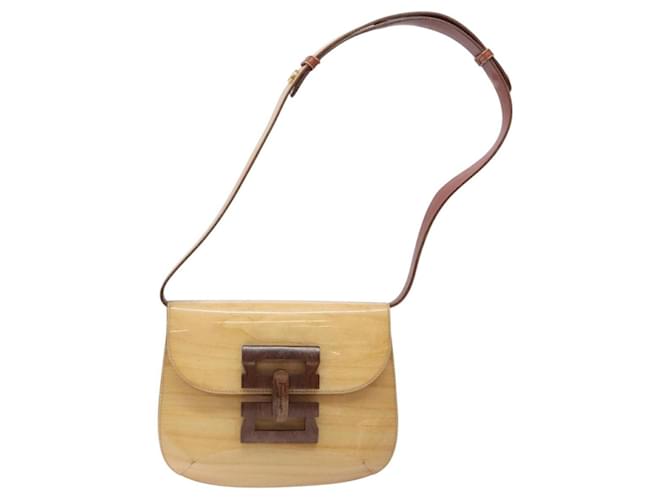 Salvatore Ferragamo - Beige