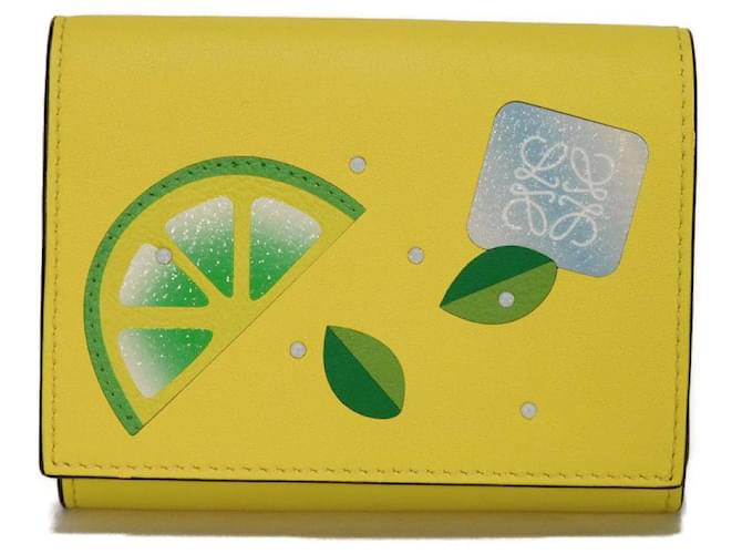 Portafoglio Trifold Cocktail Loewe in Pelle di Vitello ClassicaPortafoglio Trifold in pelle di vitello classica Giallo
