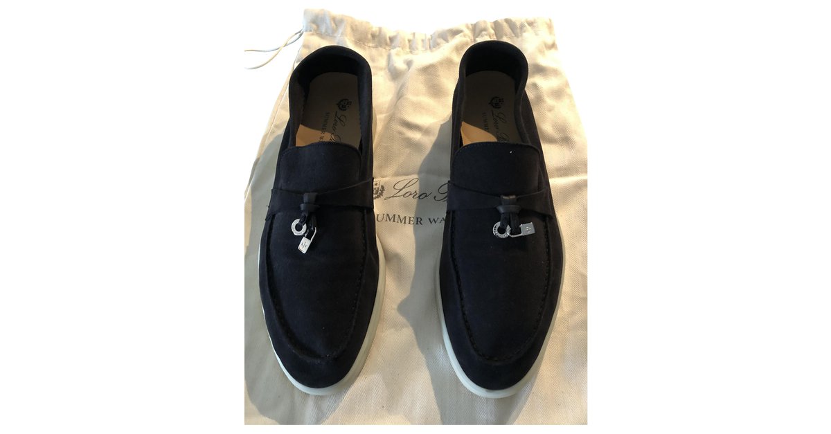 Loro Piana Passeggiata estiva Blu navy