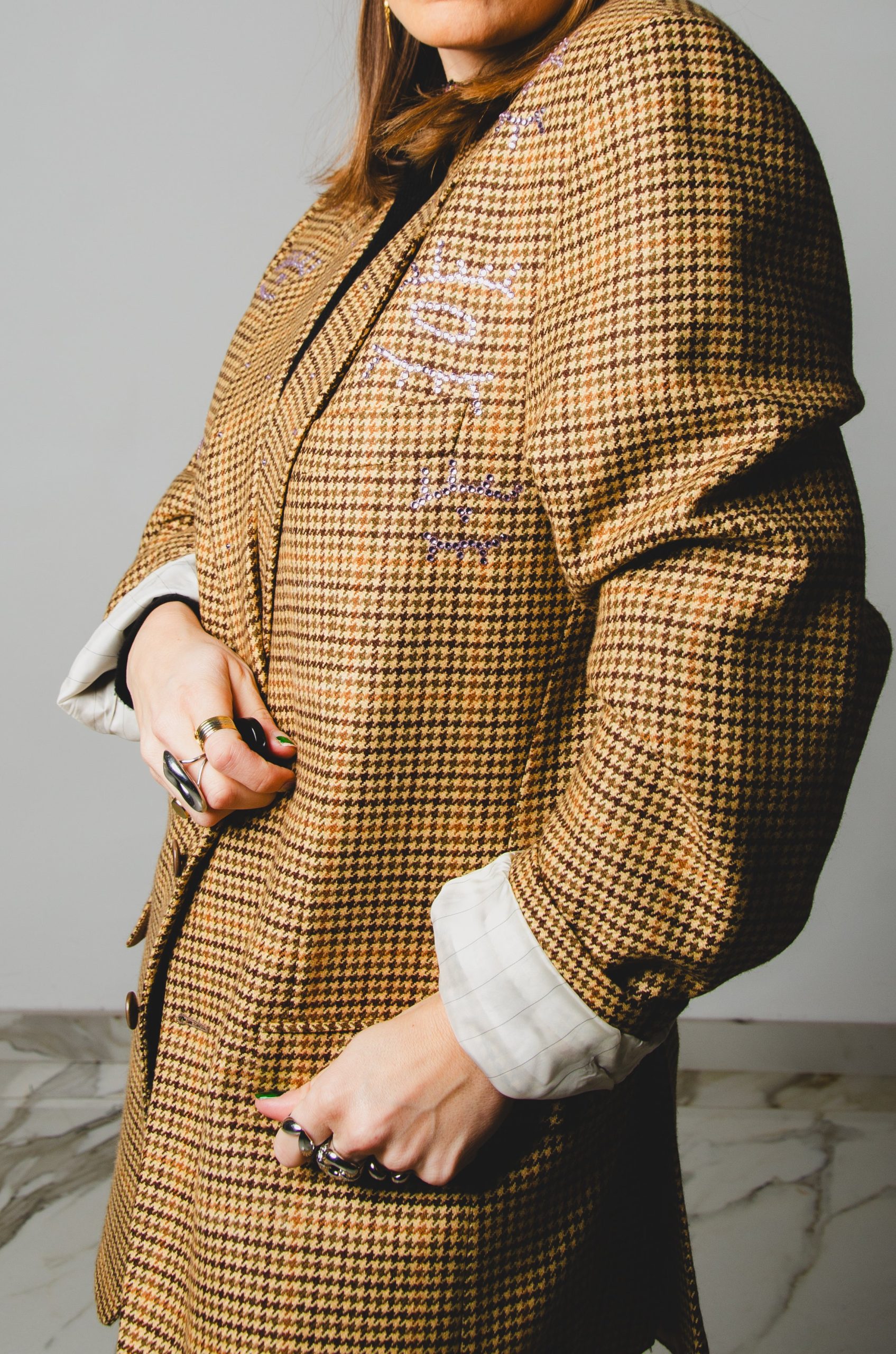 308 Giacca pied-de-poule in lana vergine Tg 52 Ermenegildo Zegna con strass rosa e occhi