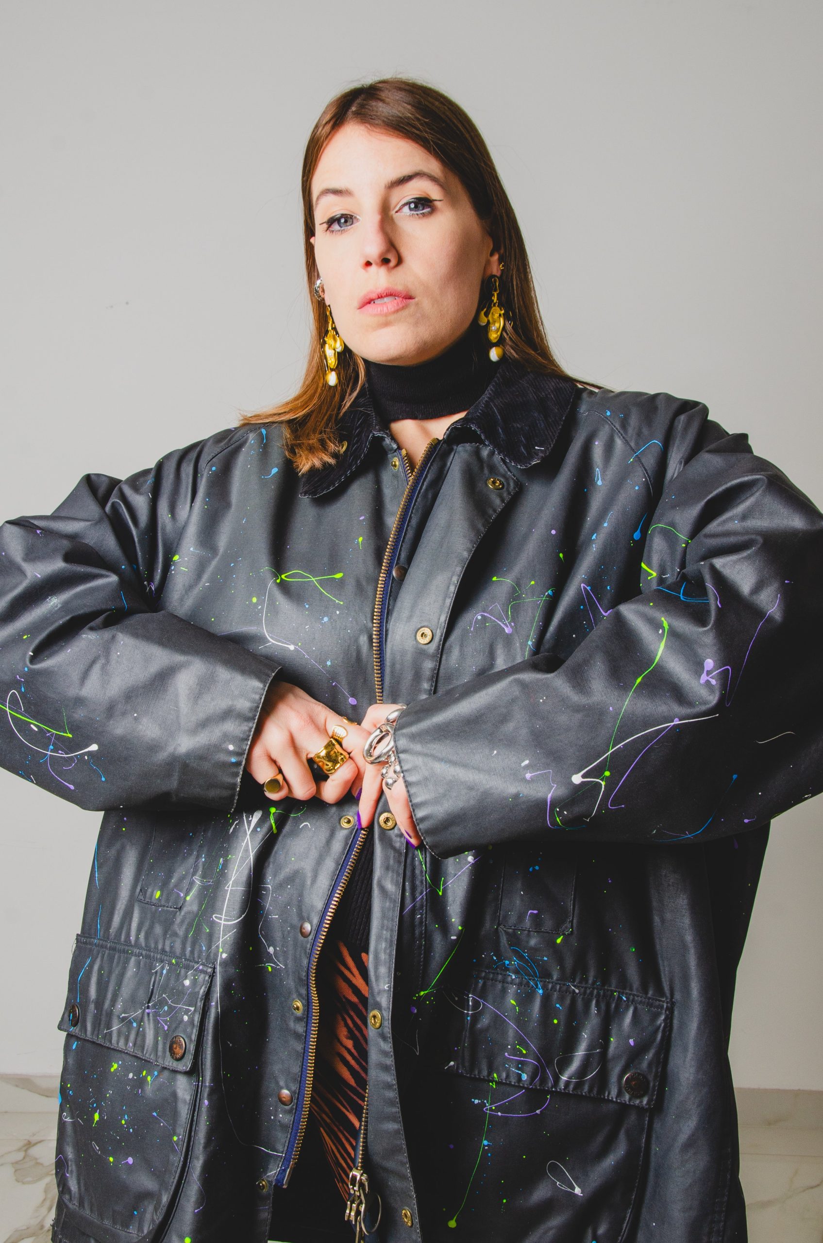 315 Giubbotto corto blu Polbot con macchie di colore e interno check