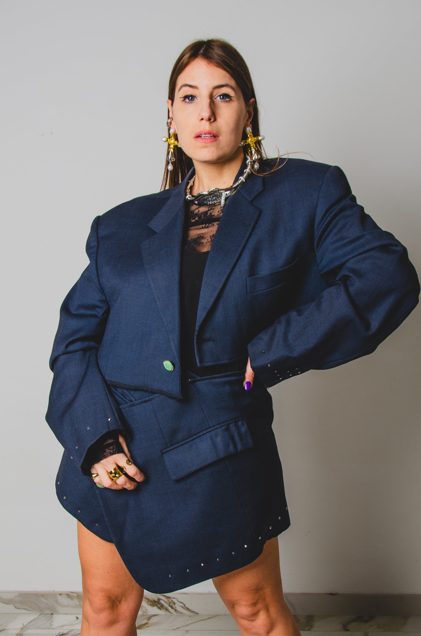 324 Completo spezzato da una giacca da uomo vintage blu in pura lana vergine- bottoni vintage verdi