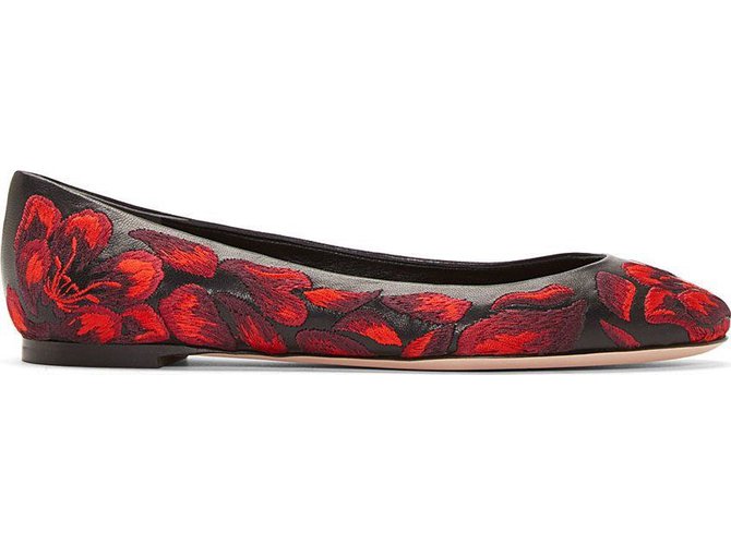 Alexander Mcqueen Lío Flats in vernice nera Nero Rosso Bordò