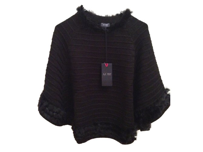Armani Jeans Poncho Armani in pelliccia nera e lana - Nuovo Nero