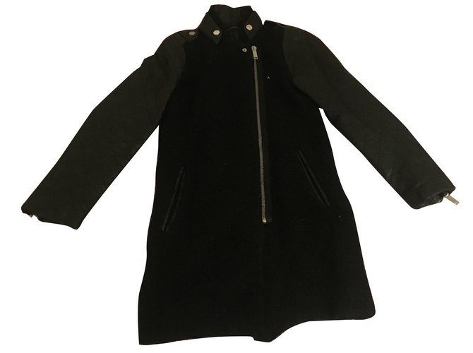 Zara Cappotto, Cappotti Nero