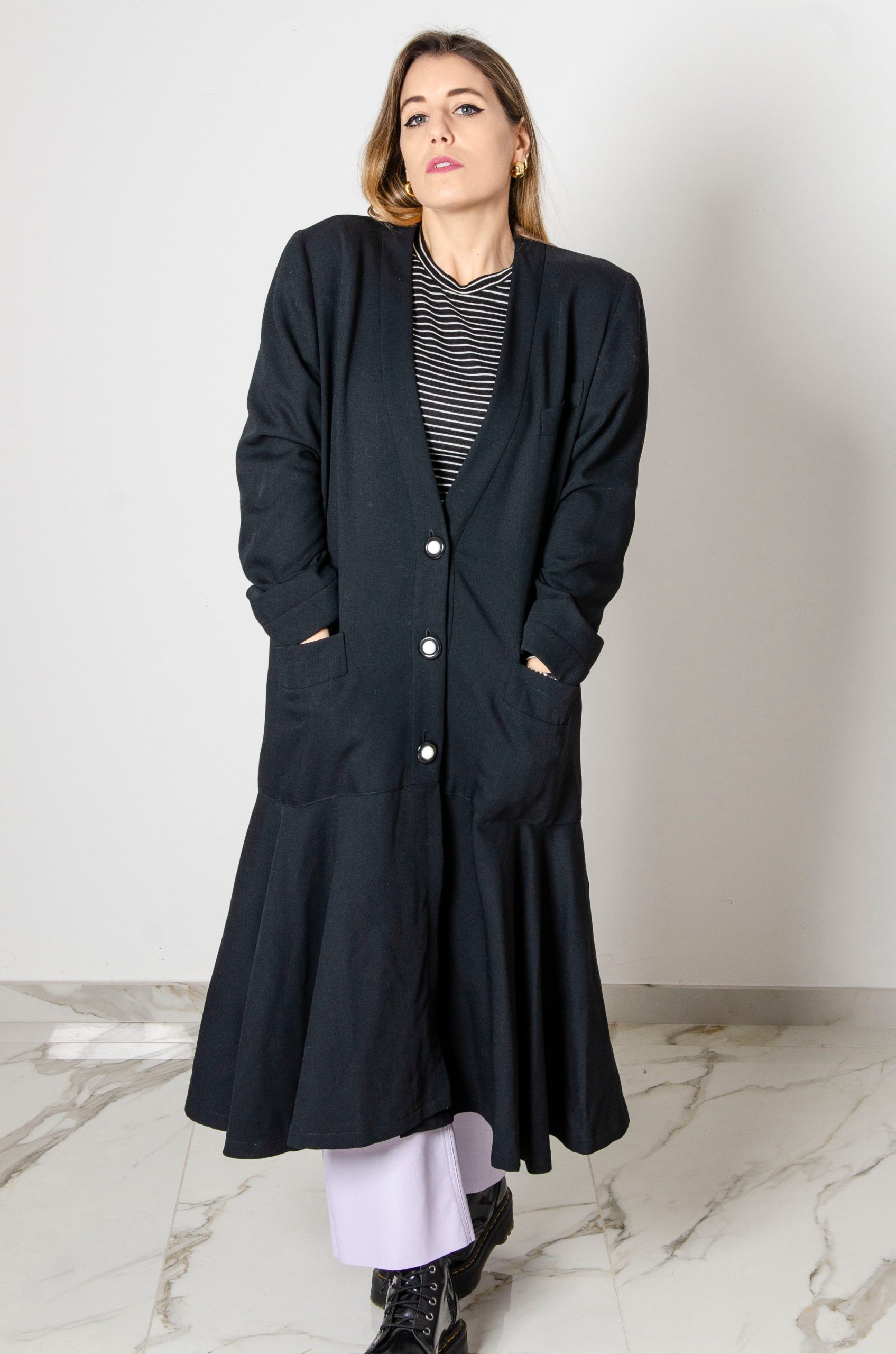 Soprabito/vestito vintage nero con bottoni bianchi - TG XL