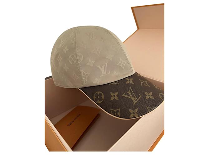 Louis Vuitton Cappelli Berretti Beige