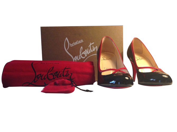 Christian Louboutin Cross Ronda Black / Rouge Lipstick Nero
