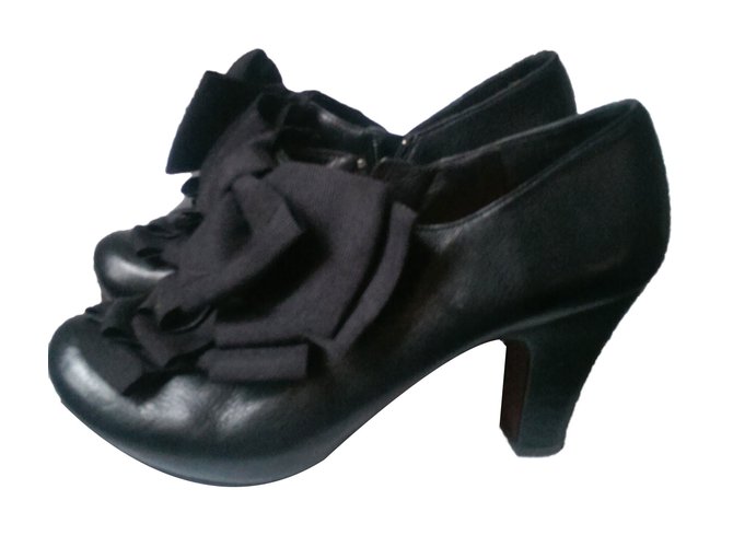 Chie Mihara Cantame Nero