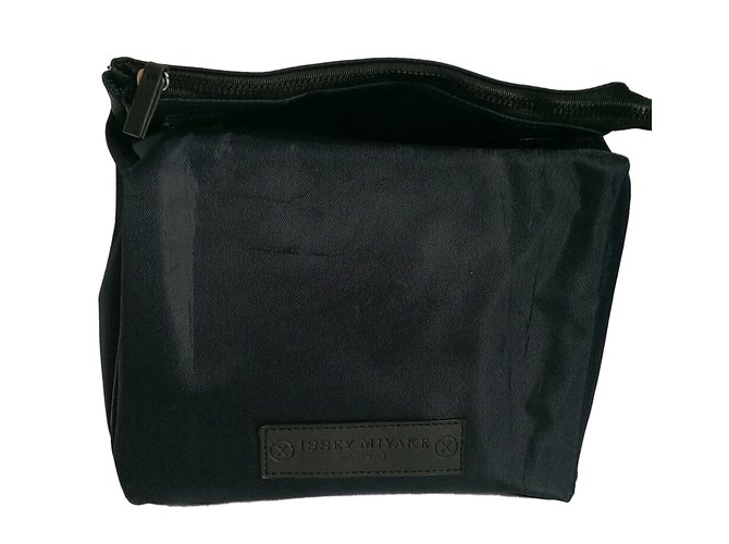 Issey Miyake Portafogli Piccoli accessori Blu navy