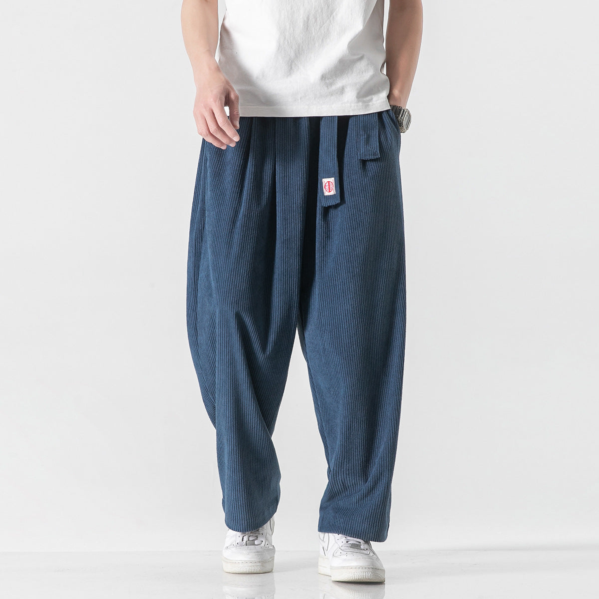 Pantaloni casual ampi kung fu pants in velluto a coste da uomo