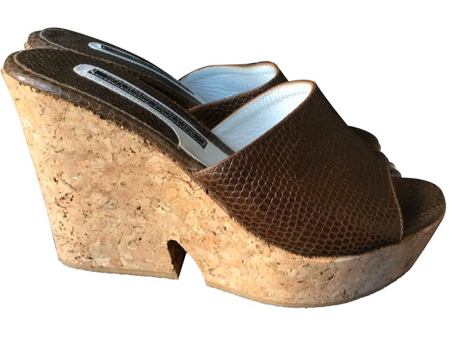 Studio Pollini Mules Marrone