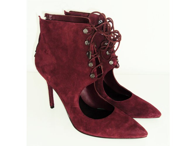 Guess Stivaletti Indovina Novità con etichetta