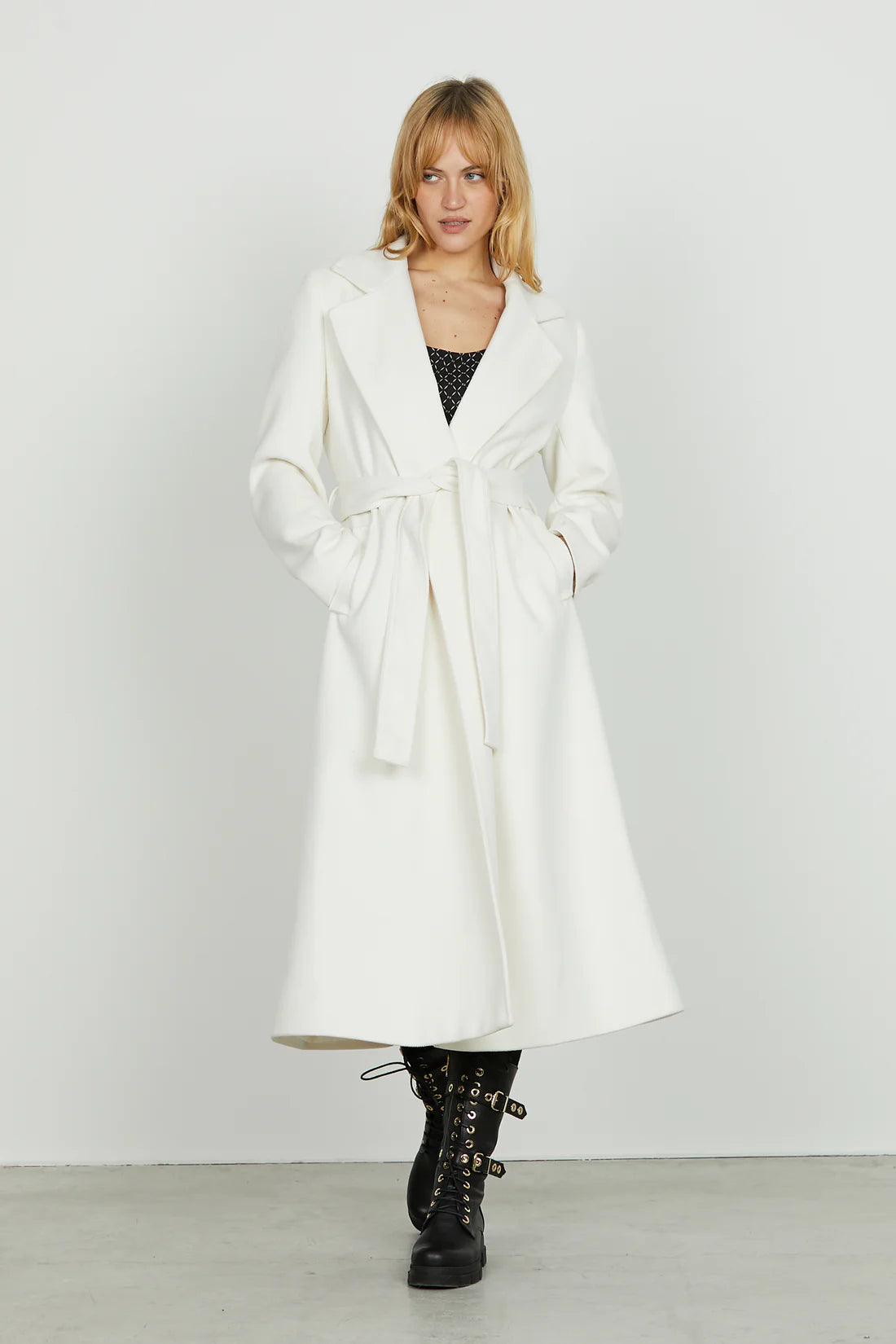 Cappotto ANNAPUR lungo manica lunga con collo eopelliccia stacc. Più cintura più ts più impunture