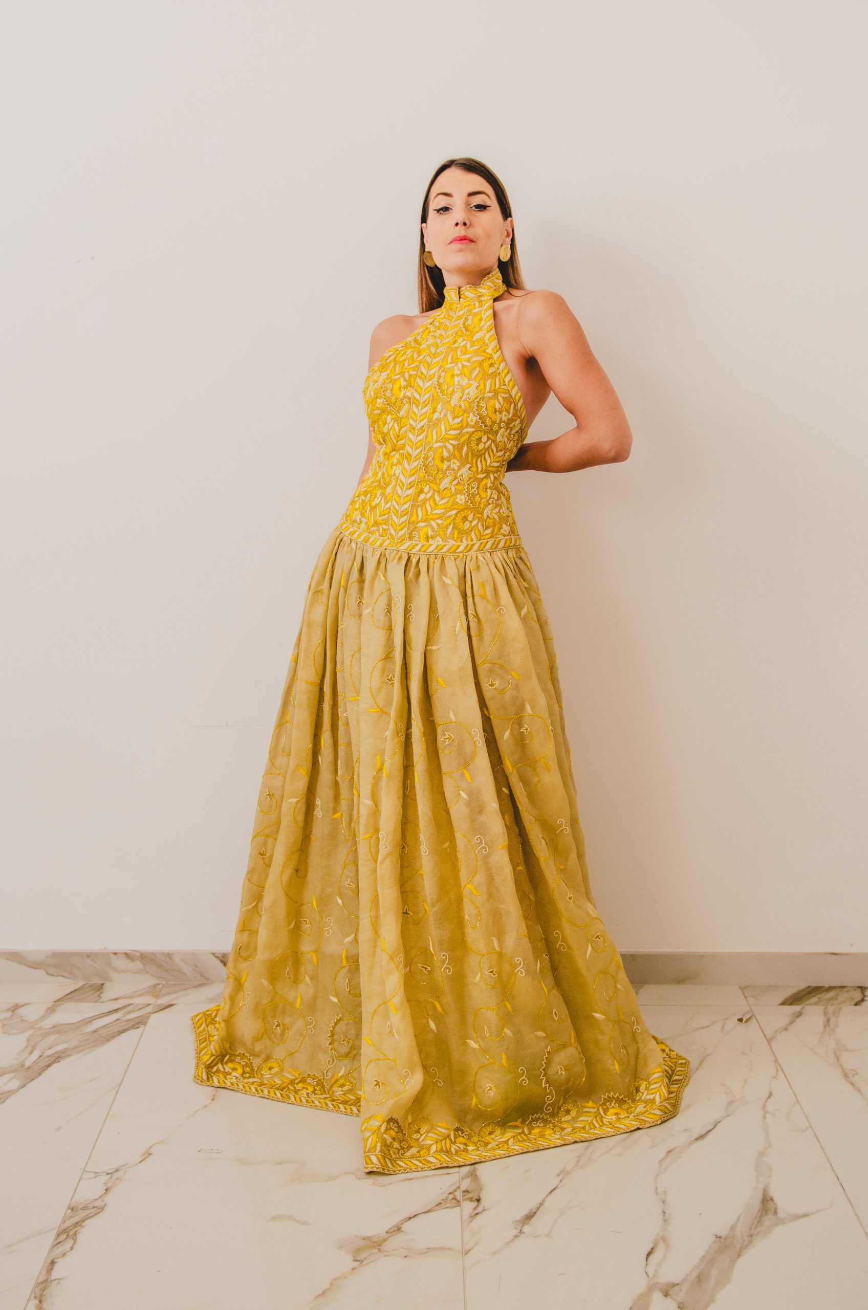 Abito Gai Mattiolo vintage color senape  a collo alto